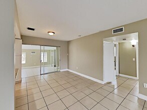 1621 NE 56th St in Fort Lauderdale, FL - Building Photo - Building Photo