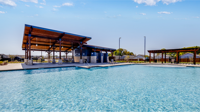 800 Sandhill Crane Ln in Princeton, TX - Foto de edificio - Building Photo