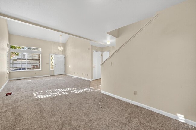 206 Bridgewater Cir