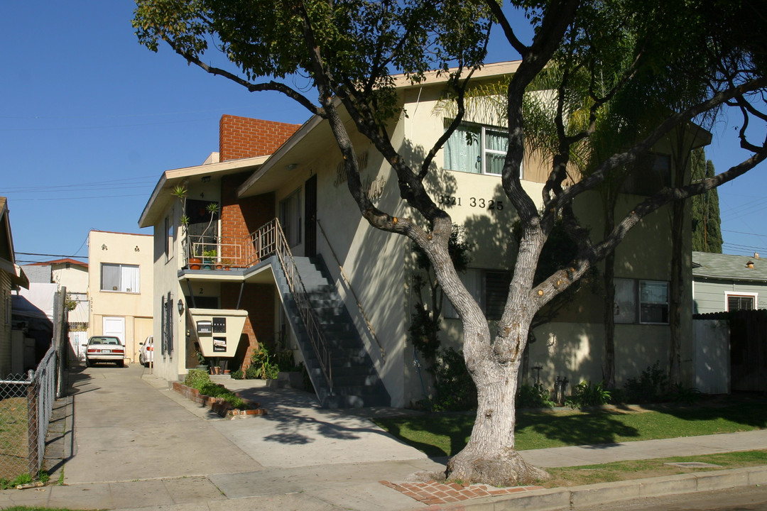 Ransom House in Long Beach, CA - Building Photo