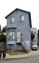 2001 51st Ave in Oakland, CA - Foto de edificio - Building Photo