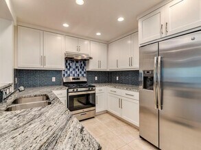 4500 Mt Vernon Dr in Austin, TX - Building Photo - Building Photo