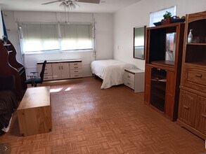 137 White St in Daytona Beach, FL - Building Photo - Building Photo