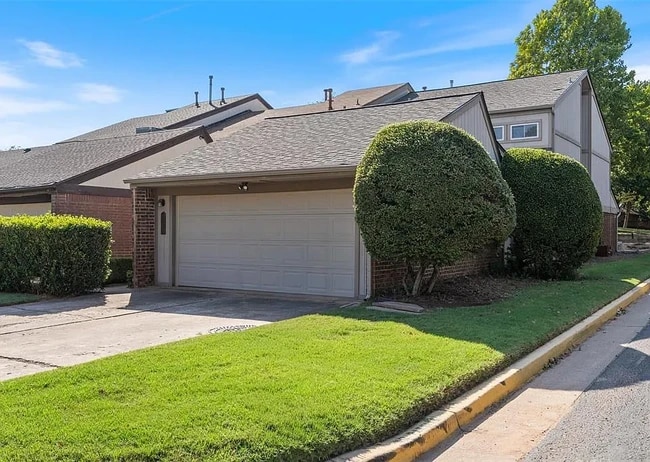 property at 1820 Windhill Ave