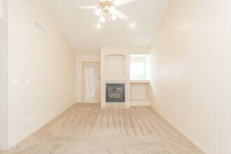 3712 Prairie Rose St in El Paso, TX - Building Photo - Building Photo