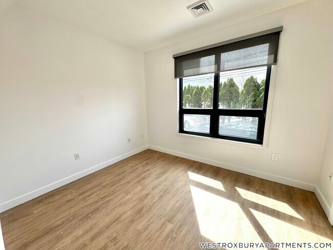 199 Gardner St, Unit 112 in Boston, MA - Building Photo - Building Photo
