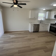 4895 Drayton Rd in Hilliard, OH - Building Photo - Building Photo