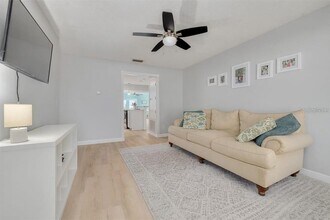 1501 Wisconsin Ave in Palm Harbor, FL - Building Photo - Building Photo