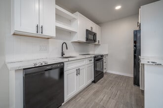 The Block At Montrose in Houston, TX - Building Photo - Interior Photo