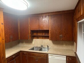 1929 Johnston Ave in Conway, AR - Building Photo - Building Photo