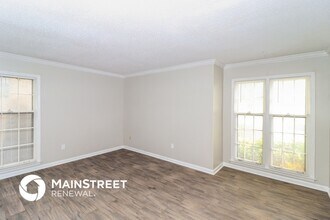 6608 Imperial Oak Dr in Memphis, TN - Foto de edificio - Building Photo