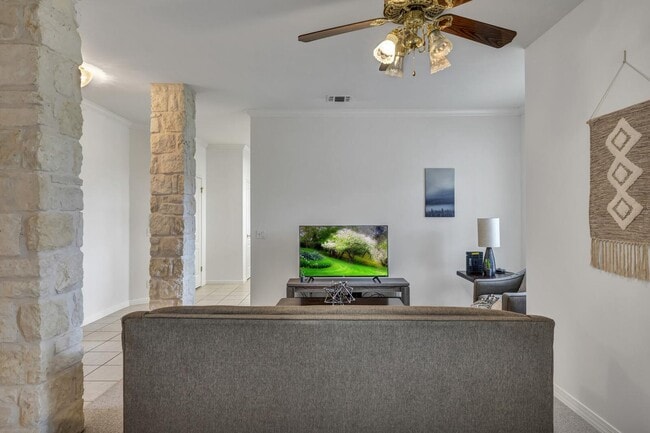 403 Maple Run Dr
