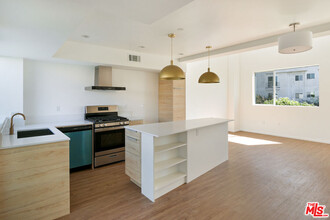 1244 14th St in Santa Monica, CA - Building Photo - Building Photo