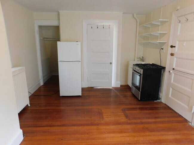 15 Prentiss St, Unit 3 in Cambridge, MA - Building Photo - Building Photo