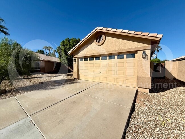 238 W Del Rio St in Gilbert, AZ - Building Photo - Building Photo