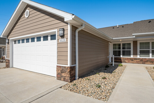 Redwood Texas Township in Kalamazoo, MI - Foto de edificio - Building Photo