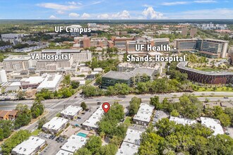 1700 SW 16th Ct in Gainesville, FL - Foto de edificio - Building Photo