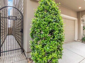 4133 Dickson St in Houston, TX - Building Photo - Building Photo