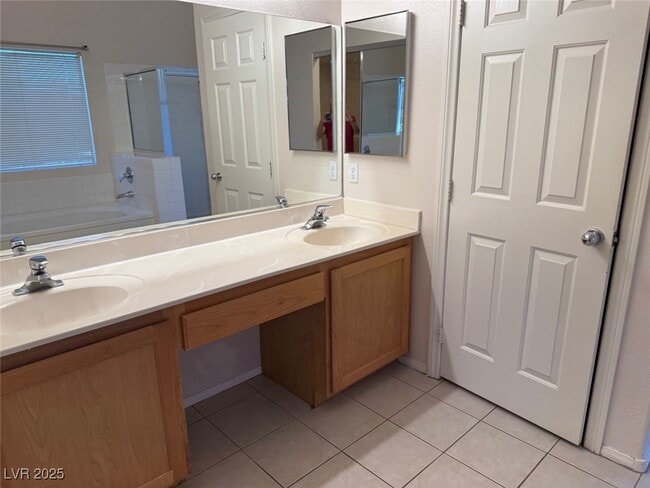 property at 9844 La Vid Ct