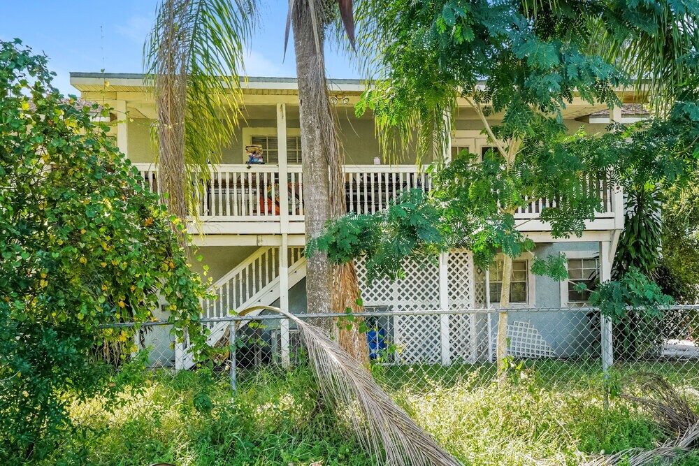 3121 11th St SW in Lehigh Acres, FL - Building Photo