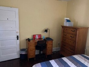 316 S Gill St in State College, PA - Building Photo - Building Photo