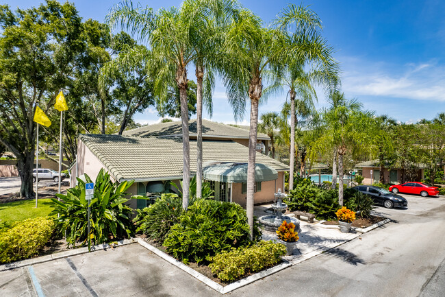 Waterside at Crane's Roost in Altamonte Springs, FL - Foto de edificio - Building Photo