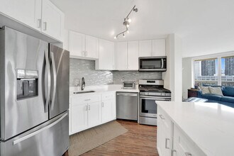 545 N Dearborn St in Chicago, IL - Building Photo - Building Photo