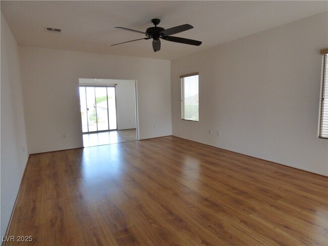 property at 1814 Cypress Bay Ave