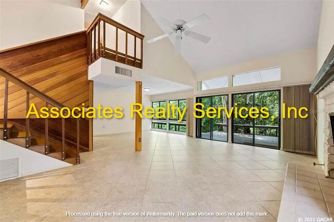 property at 1655 NW 19th Cir