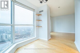 8-2508 Park Rd in Toronto, ON - Building Photo - Building Photo