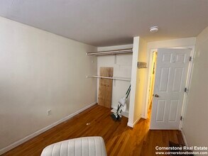 22 Phillips St, Unit M in Boston, MA - Building Photo - Building Photo