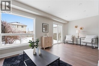 269 Millburn Blvd in Fergus, ON - Building Photo - Building Photo