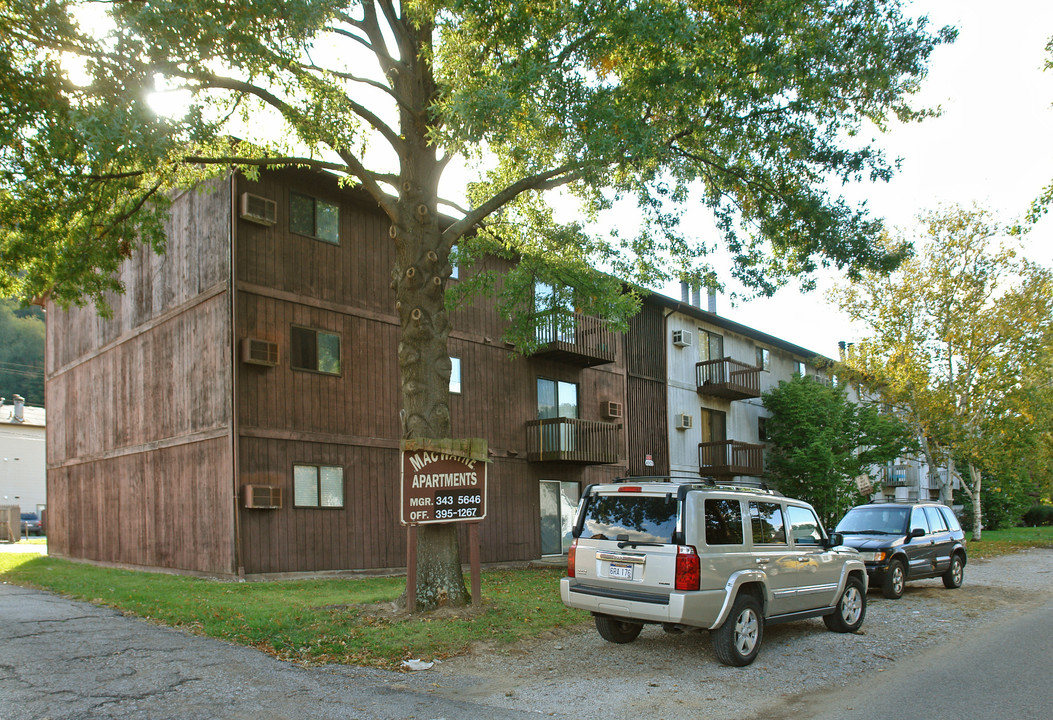 MacWayne in Charleston, WV - Building Photo