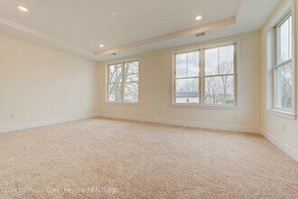 8 Raritan Ave in Keyport, NJ - Building Photo - Building Photo