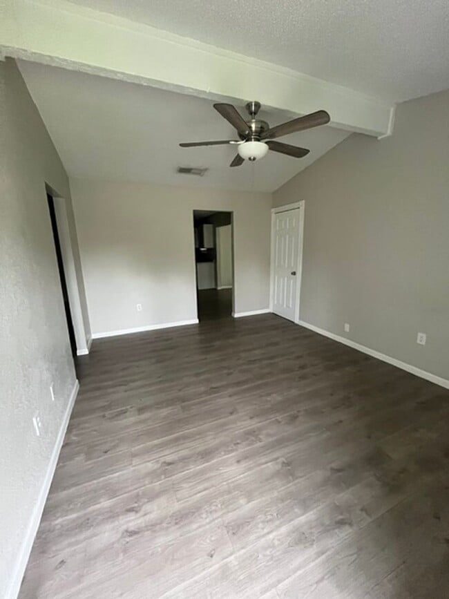 property at 2506 Hidden Valley Dr