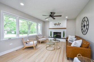 493 Sunset Dr in Batavia, IL - Building Photo - Building Photo