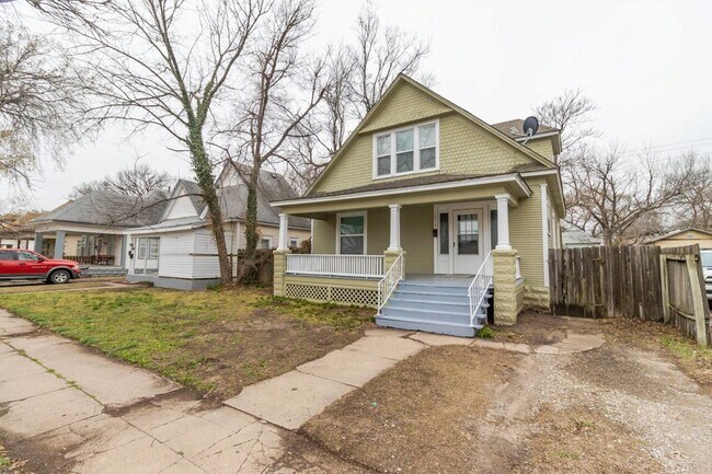 1219 S Main St in Wichita, KS - Building Photo - Building Photo