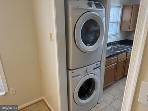 540 Peacock Dr in Summerfield, MD - Building Photo - Building Photo