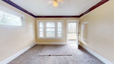 3045 E 130th St in Cleveland, OH - Building Photo - Building Photo