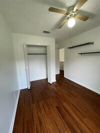 2305 Broadlawn Dr photo'