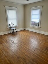 218 Hammond Ave, Unit 220.5 in Waterloo, IA - Building Photo - Building Photo