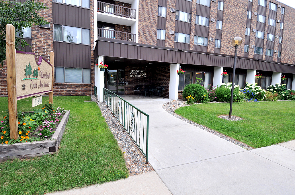 Woodland Court Apartments in Park Rapids, MN - Building Photo