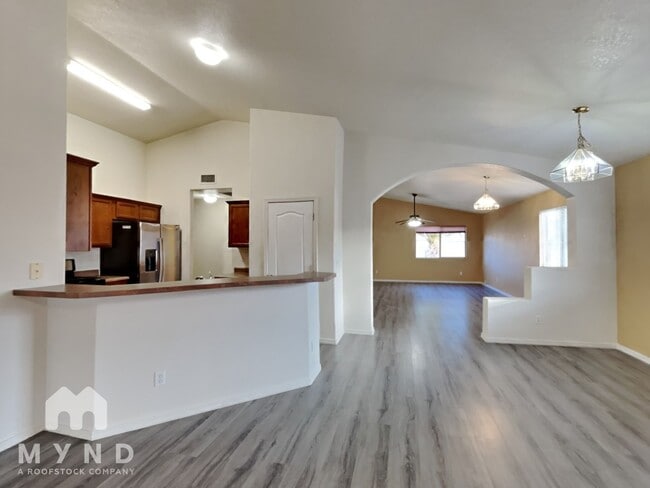 9670 E Mt Baldy Way in Tucson, AZ - Building Photo - Building Photo