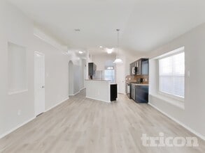 15018 Mause Creek Dr, Unit 3 in Humble, TX - Building Photo - Building Photo