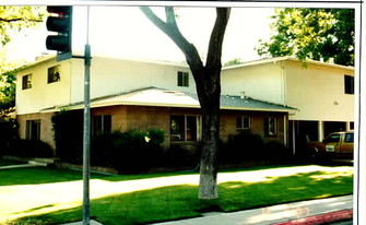 1047 Coldwell Ave Apartments