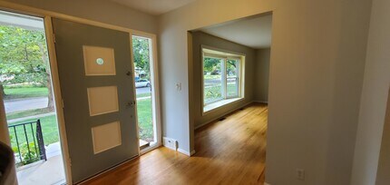 1478 Kingwood St in Ypsilanti, MI - Building Photo - Building Photo
