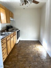 128 S 13th St in Weirton, WV - Building Photo - Building Photo