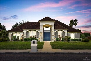 30 Chloe Rae Cir in Weslaco, TX - Building Photo