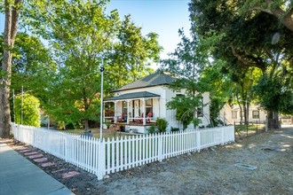 1602 Park St in Paso Robles, CA - Building Photo - Building Photo