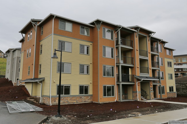 Issaquah Terrace - Phase II in Issaquah, WA - Building Photo - Primary Photo